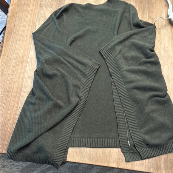Lululemon Olive Knit poncho - Picture 1 of 3